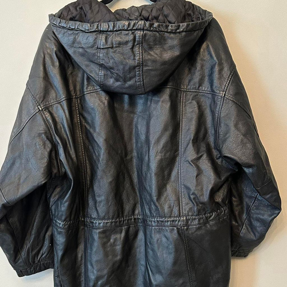 jackets - Picture 4 of 5